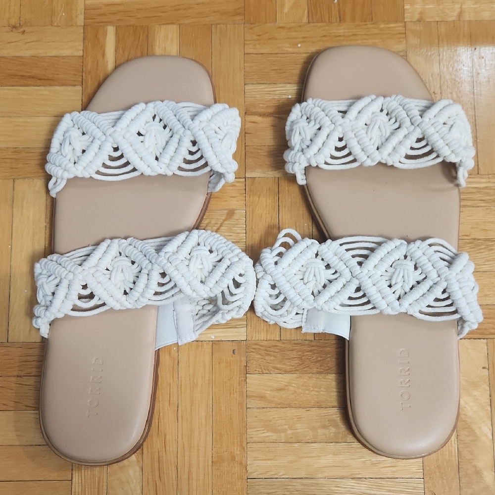 Torrid Cream and White Women's Sandals
